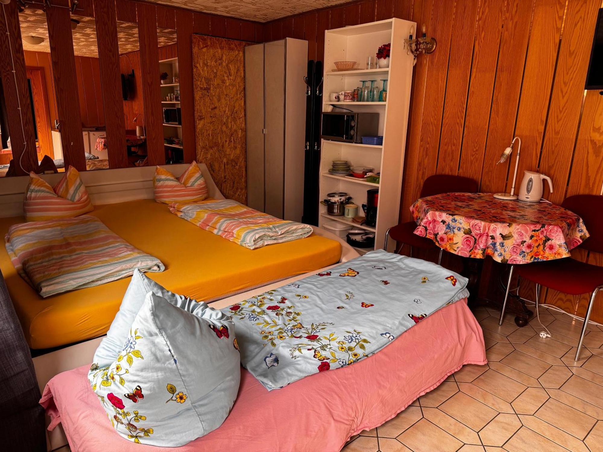 Cozy Unterkunft Im Spreewald Nahe Tropical Islands Golßen Eksteriør bilde